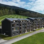 Cernak - Dolnak - 4-6 Osob, Terasa, Dve Parkovaci Mista * Černý Dŭl
