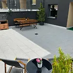 Cernak - Dolnak - 4-6 Osob, Terasa, Dve Parkovaci Mista Apartman *