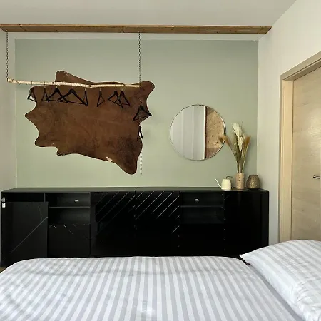 Apartment Cernak - Dolnak - 4-6 Osob, Terasa, Grill, Dve Parkovaci Mista