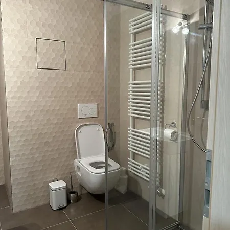 Cernak - Dolnak - 4-6 Osob, Terasa, Grill, Dve Parkovaci Mista Apartment *
