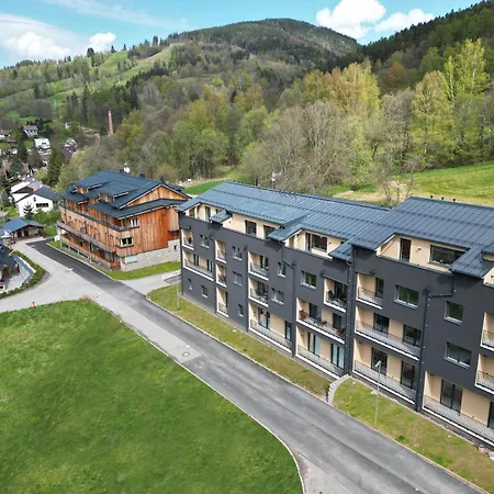 Cernak - Dolnak - 4-6 Osob, Terasa, Grill, Dve Parkovaci Mista Apartment