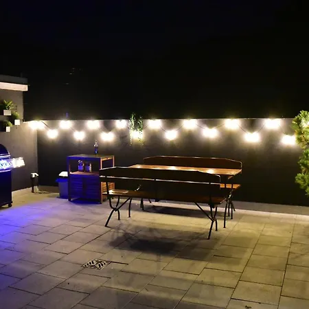 Cernak - Dolnak - 4-6 Osob, Terasa, Grill, Dve Parkovaci Mista Apartment *