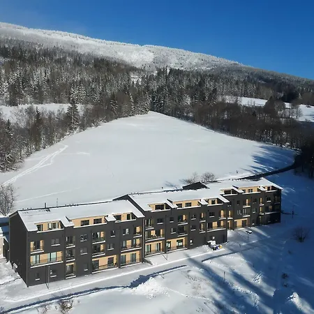 Cernak - Dolnak - 4-6 Osob, Terasa, Grill, Dve Parkovaci Mista Apartment
